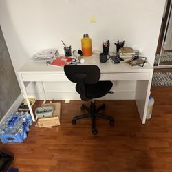 Long Writers Desk And Chair 