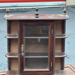 Wall Hanging Cabinet 