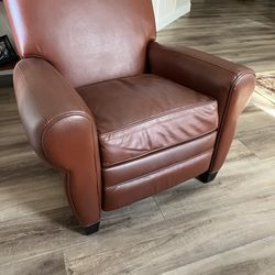 Leather recliner
