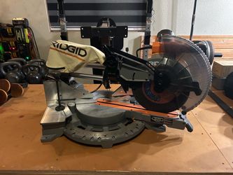 RIDGID 12-Inch Miter Saw