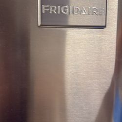 Frigidaire refrigerator and freezer