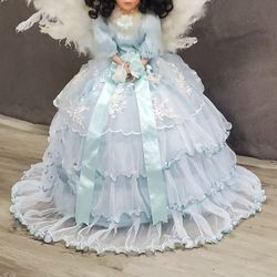 Tall Doll Fully Folding And Unfolding 
