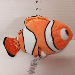 Disney Parks Exclusive 8" Finding Nemo Plush Toy