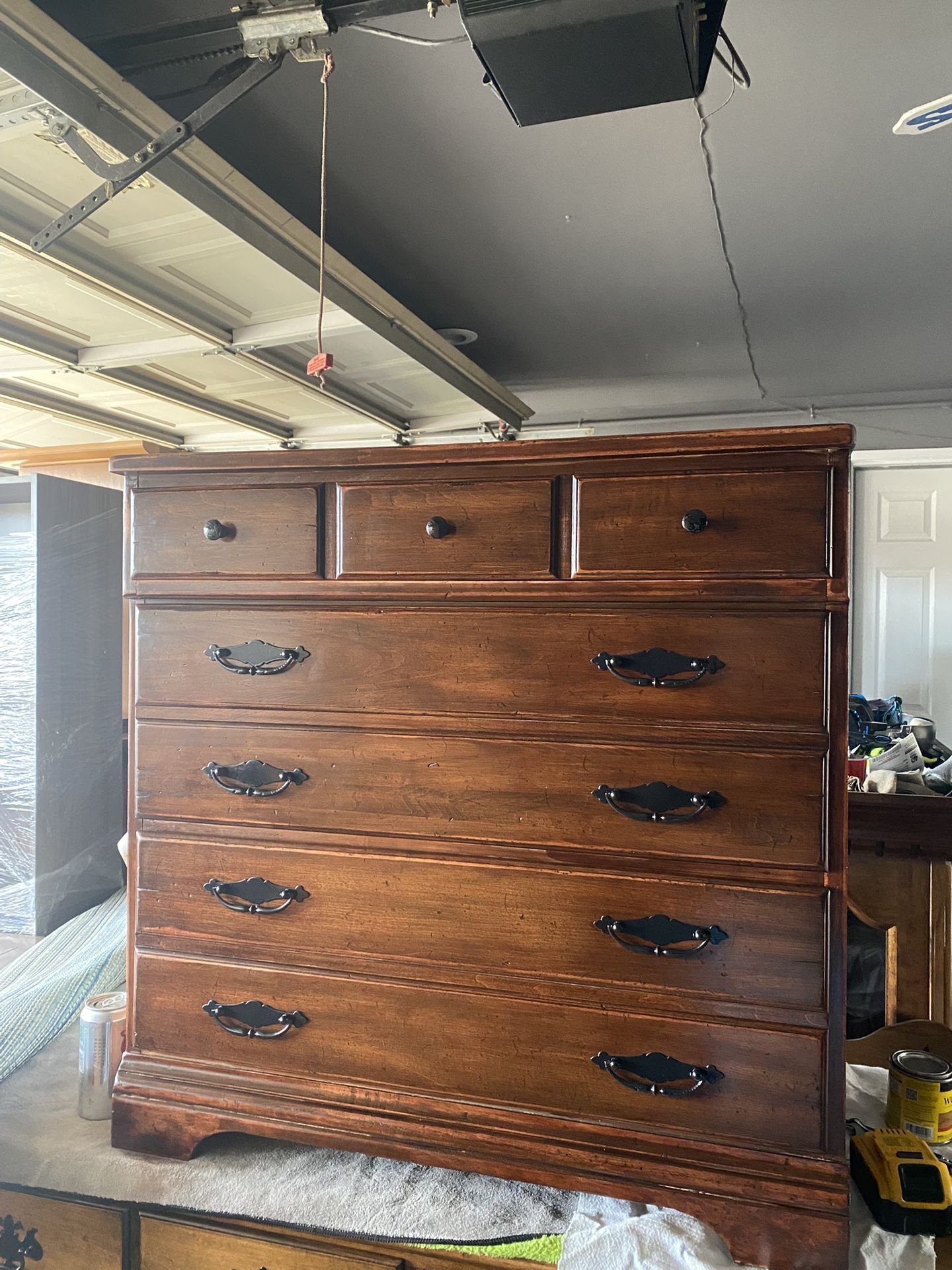 Dresser