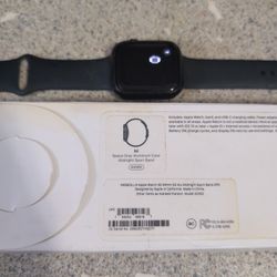 Apple watch Space Grey 44mm band 