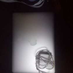 MacBook Air Model A1466