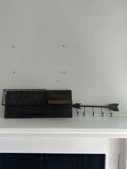 Brand New Key Holder & hooks