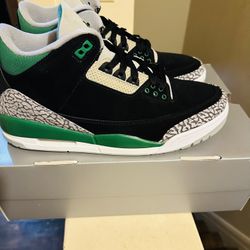 Air Jordan 3 Low. Pine Green. Size. 10. $240