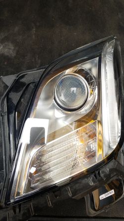 Cadillac xts headlight