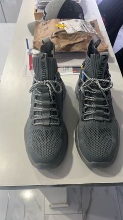 Steel toe sneakers