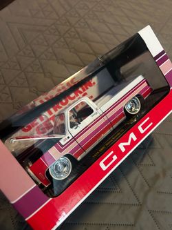 M2 Machines 1:24 scale Gmc sierra