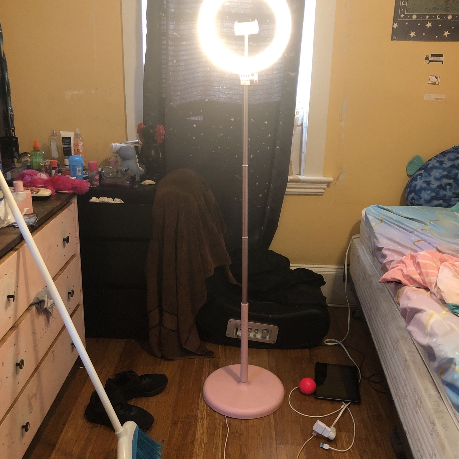 Pink Ring Light