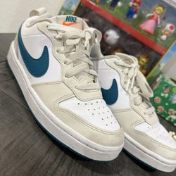 Kids Shoes- Nike 