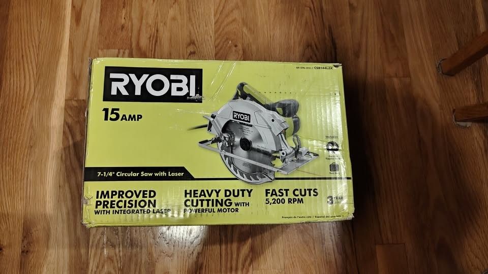 NEW RYOBI 15A Corded 7-1/4" Circular Saw with Laser Alignment, 24T Carbide Blade, Edge Guide & Bag