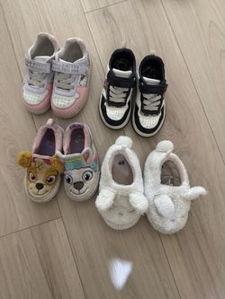Girls shoes
