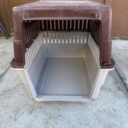 XL Dog Kennel