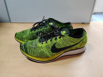 Nike Flyknit Racer Volt (2016) Sz. 9