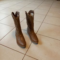 Women's Boots Size 6 