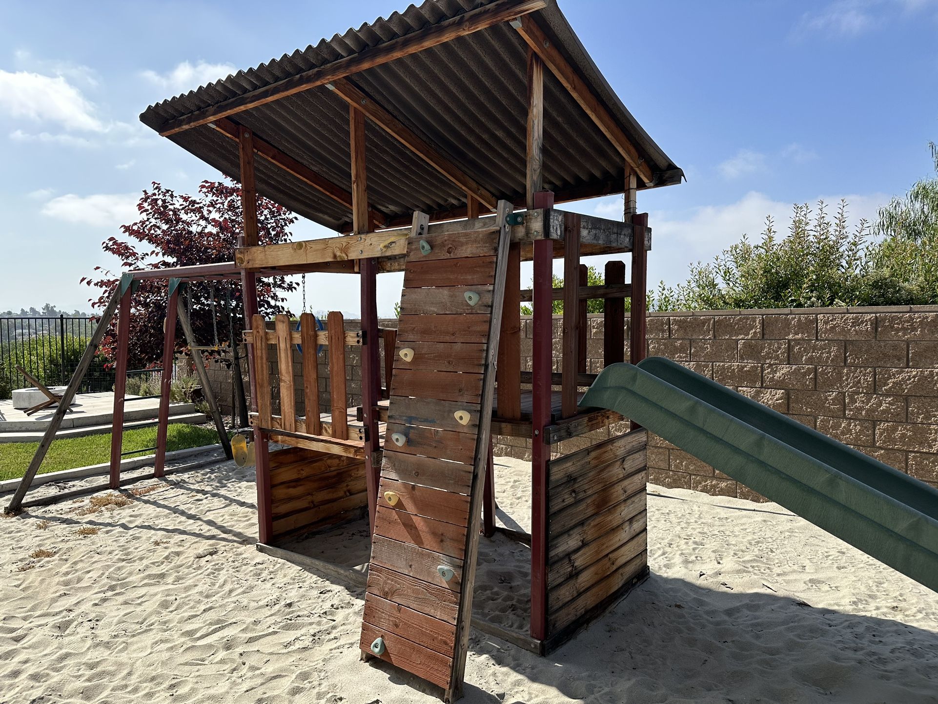 FREE Playground Play Structure