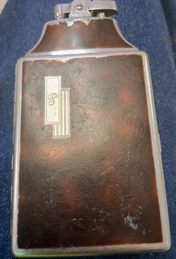 1930s Ronson Cigarette box and lighter