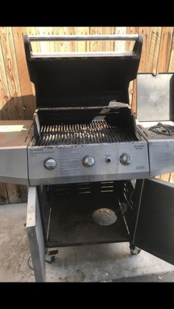 Propane grill as is