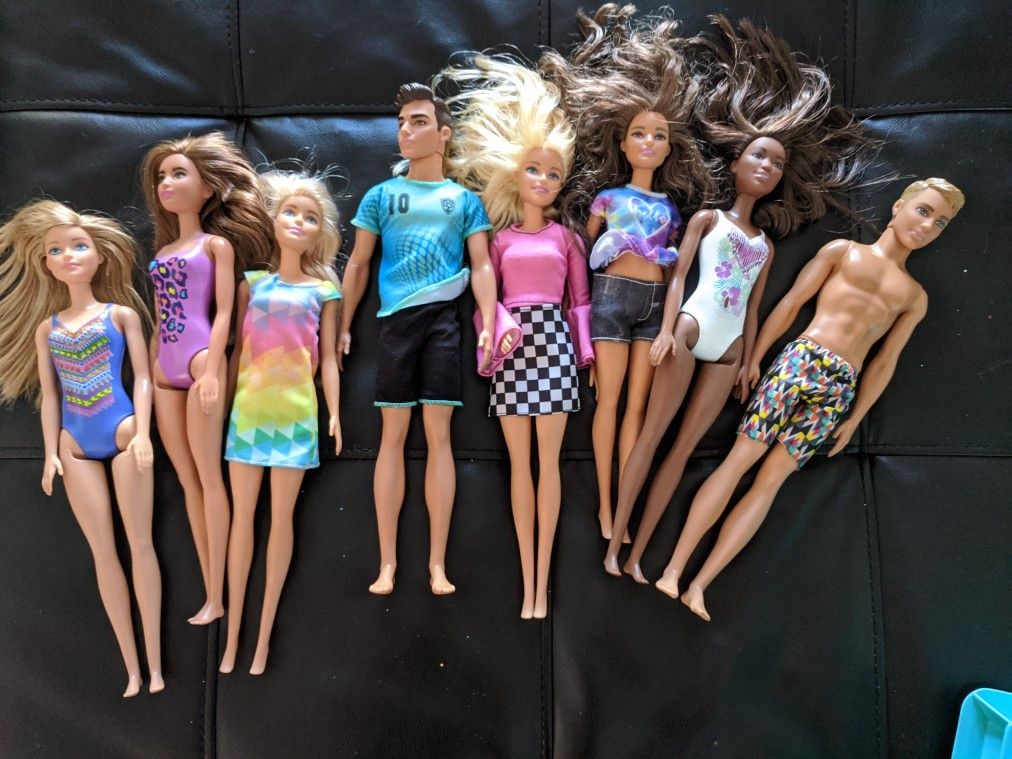 Beach Barbies and kens