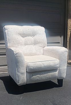 Pushback Recliner Chair