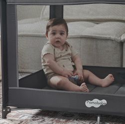Pamo Portable Playpen