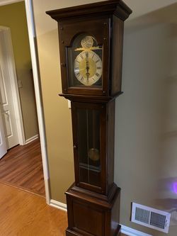 Grandfather clock