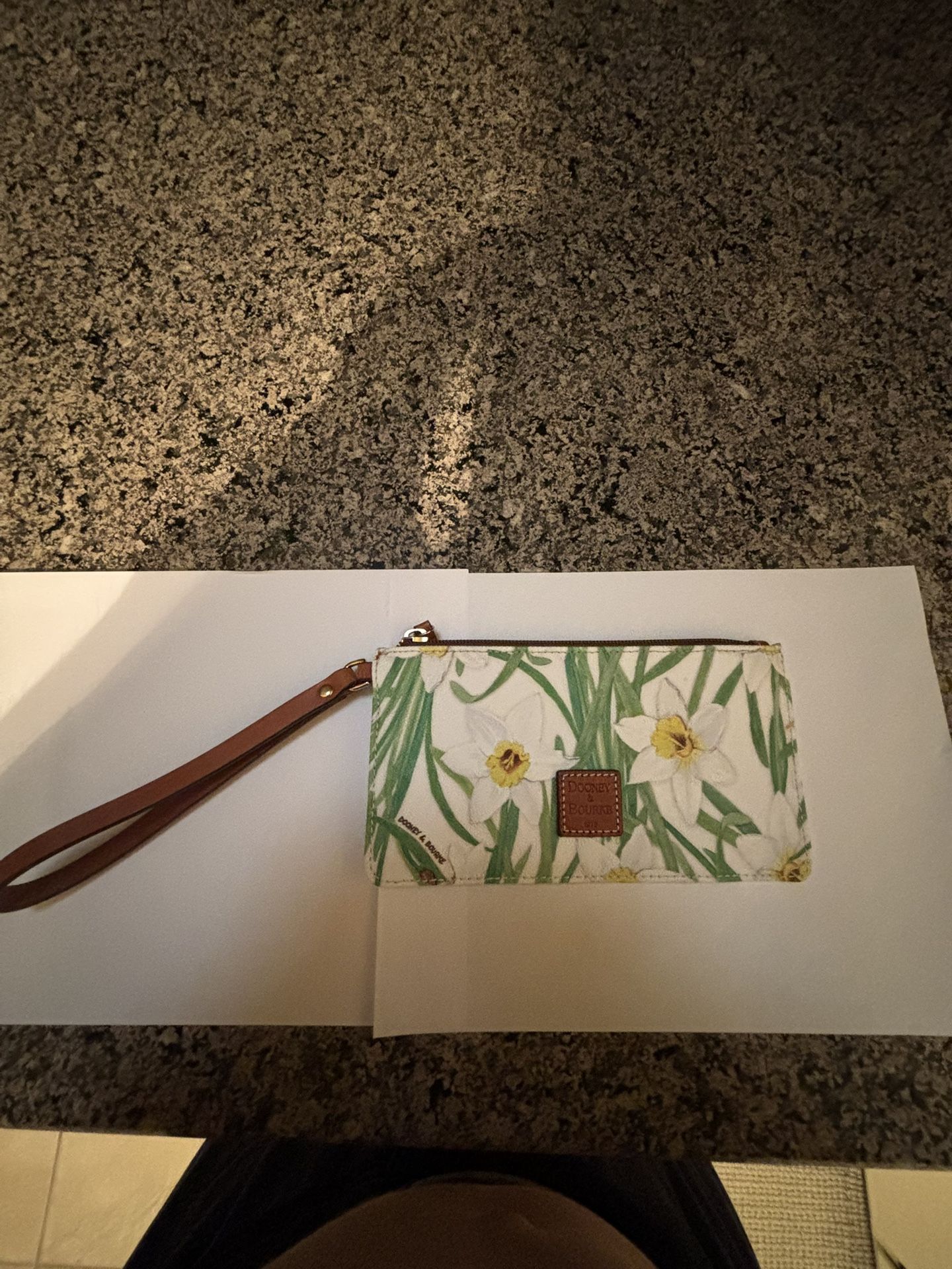 Dooney & Bourke