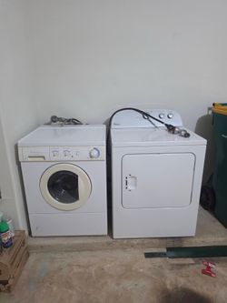 Washer & Dryer Set - Fully Working