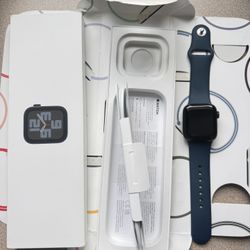 Apple Watch SE 2gen GPS like New