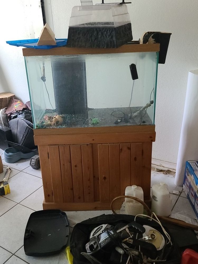 70 Gallon Salt Water Fish Tank Turtle Terrarium