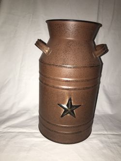 Country style milk can container