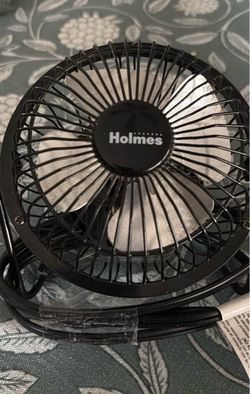 Holmes Small Black Desk Fan used