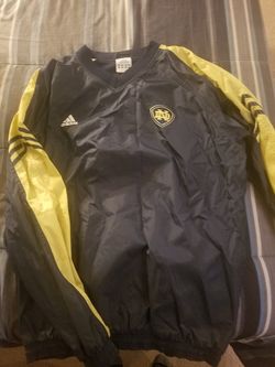 Notre Dame windbreaker size medium