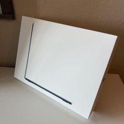 13” Apple MacBook Air laptop m4 chip 16gb 256gb 