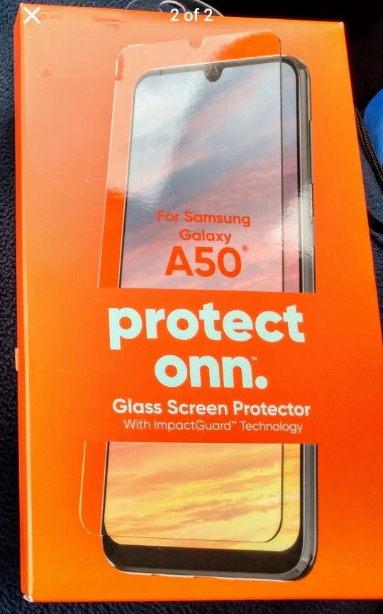 Body Glove Black Gel Protective Case & Onn Glass Screen Protector- BOTH BRAND NEW IN PACKAGES, SELL BOTH FOR $10
Note: Both the Case & Screen Protect