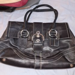Coach Shoulder Bag**used**