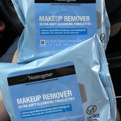 2 Neutrogena Makeup Wipes