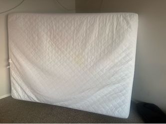 Queen mattress