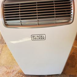 Black + Decker Portable Ac Unit 