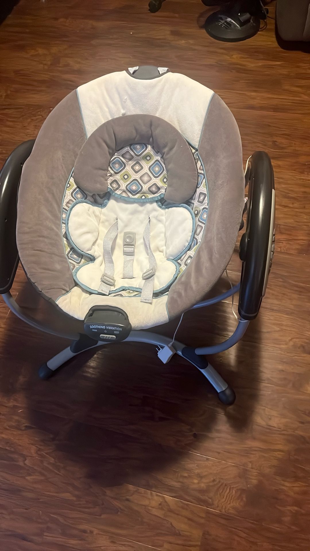 Baby Graco swing