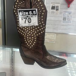 Reba Biker Boots Size 6.5