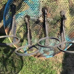 4 Old Iron Hand Hammered Plant Pot Holders