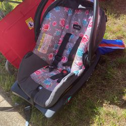 Baby Girl Car Sit