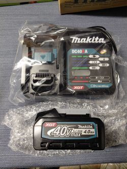 XGT Makita 40v Battery + Charger
