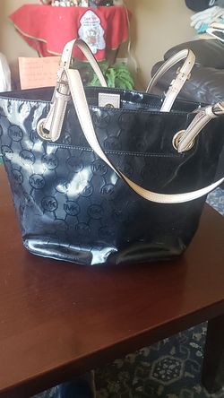 Black Michael kors shoulder bag