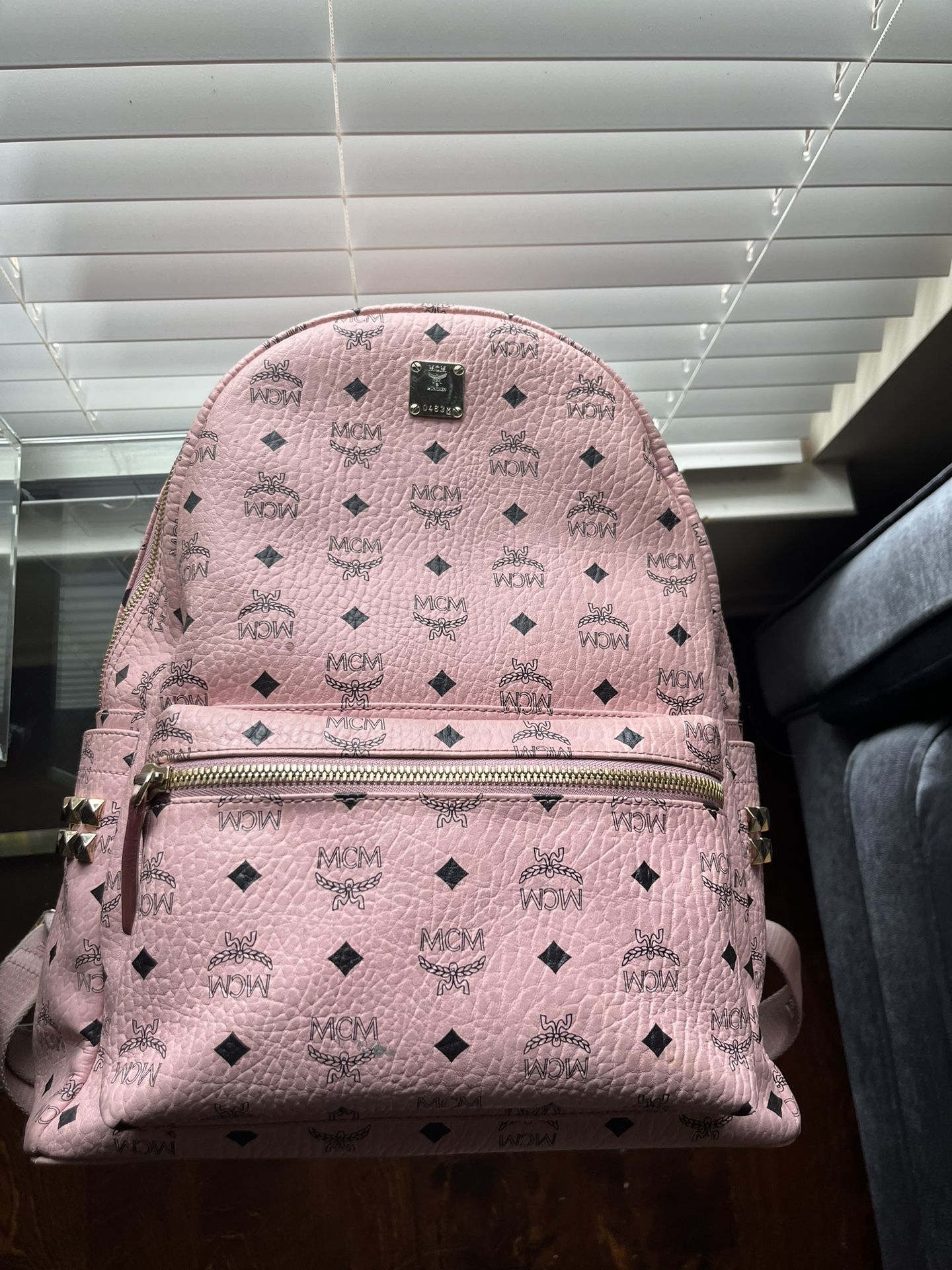 MCM Stark Backpack Medium Soft Pink