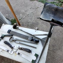 Farrier Tools